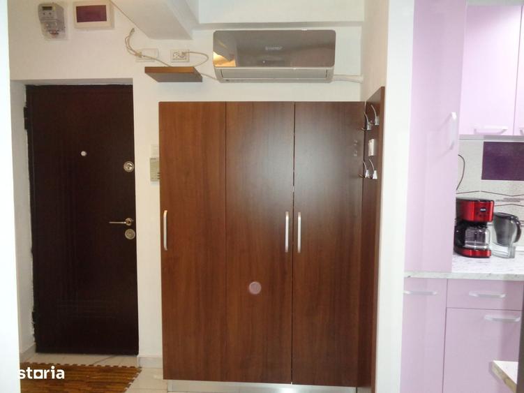 Apartament cu 2 camere decomandat în Podgoria