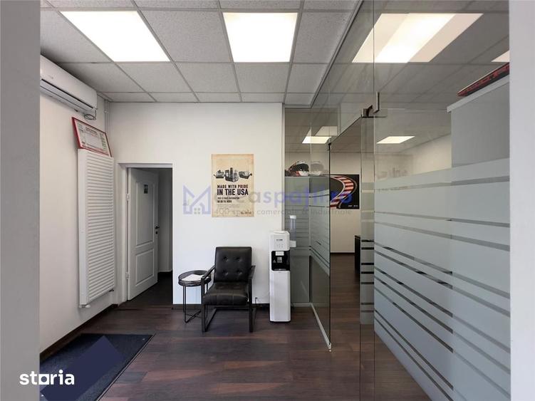 Spațiu comercial, de 228 mp, în Baza 3