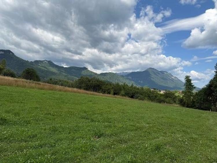 Teren Construcții intravilan de 1000 mp, în Râșnov