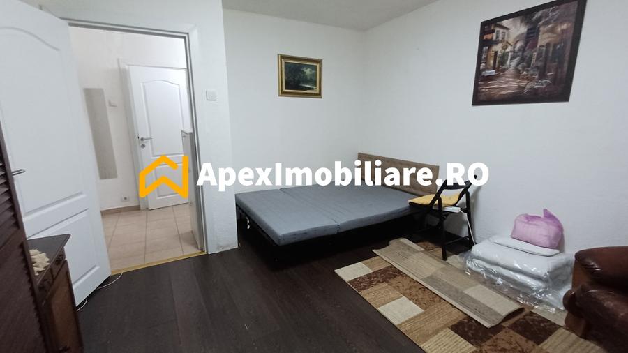 Apartament cu 2 camere decomandat, mobilat în Cantemir