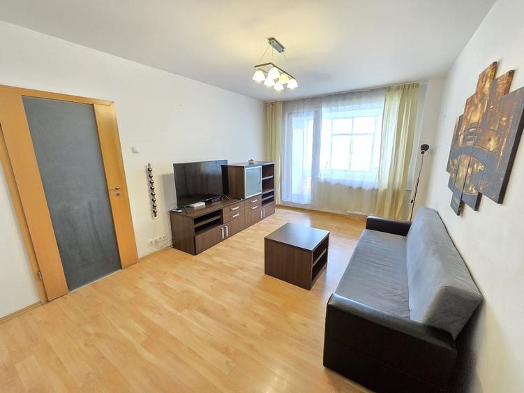 Apartament cu 2 camere decomandat, mobilat în Tineretului