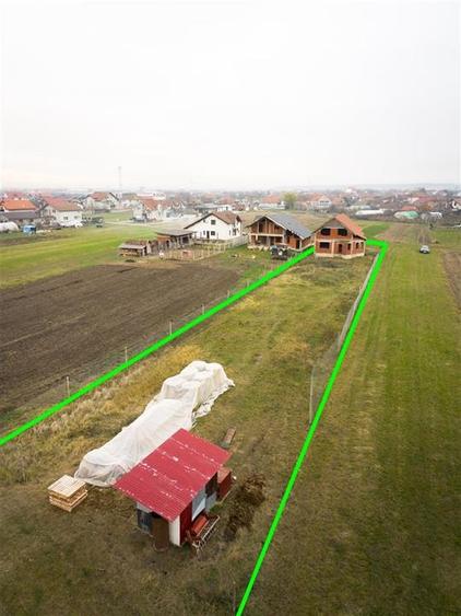 Casă individuală cu 5 camere cu Teren 752 Mp în Oșorhei