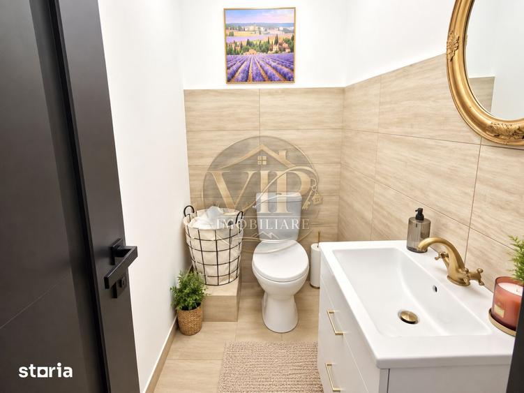 Casă cu 5 camere cu Teren 700 Mp în Cetate