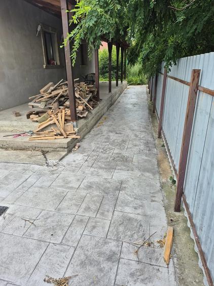 Casă cu Teren 409 Mp în Tărtășești