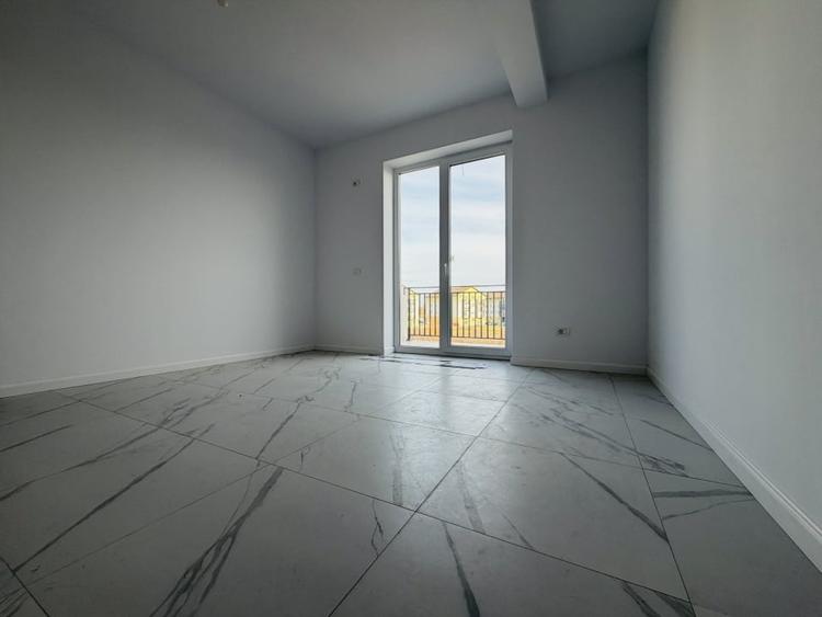Apartament cu 2 camere semidecomandat în Braytim