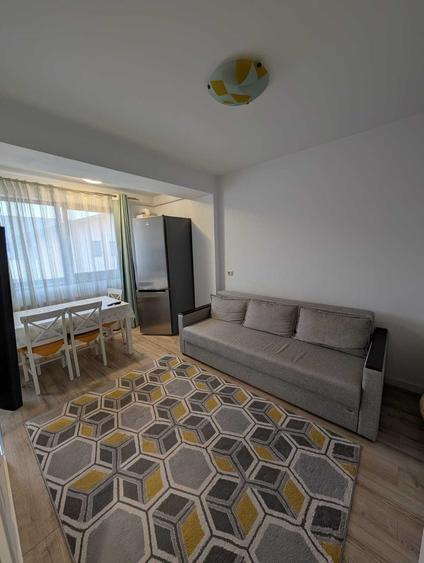 Apartament cu 2 camere semidecomandat în Valea Adâncă