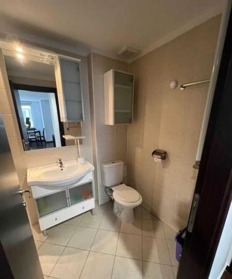 Apartament cu 2 camere semidecomandat, mobilat în Colentina