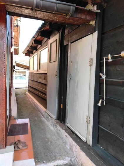Casă cu 2 camere cu Teren 400 Mp în Cimpa
