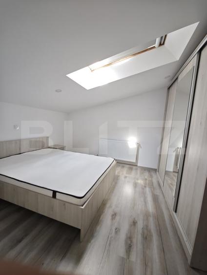 Apartament cu 3 camere semidecomandat, mobilat în Ghimbav