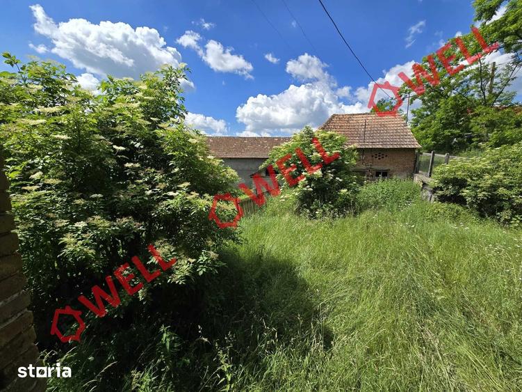 Casă cu 2 camere cu Teren 800 Mp în Ghidfalău