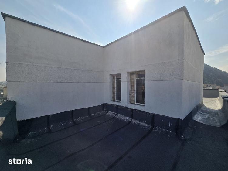 Garsonieră decomandată în Central