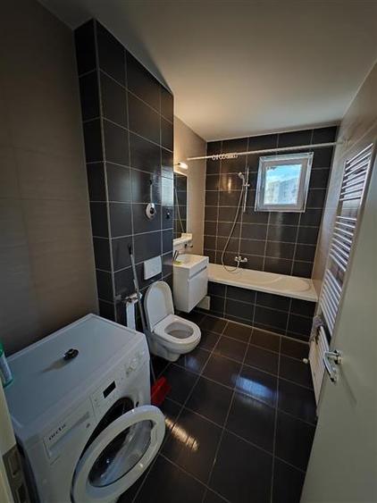 Apartament cu 2 camere decomandat, mobilat în Avantgarden