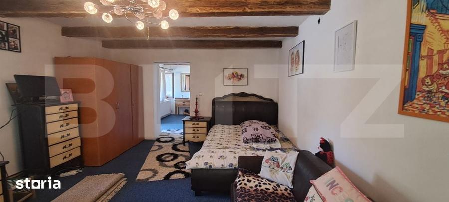 Casă cu 3 camere cu Teren 3800 Mp în Lisa