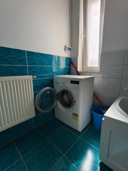 Apartament cu 2 camere semidecomandat în Sub Arini