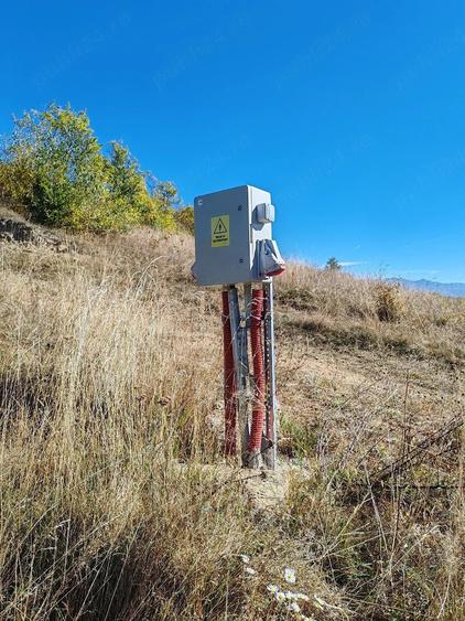 Teren de 10000 mp, în Poiana Mărului