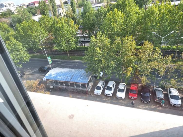 Apartament cu 2 camere semidecomandat, mobilat în 1 Decembrie 1918