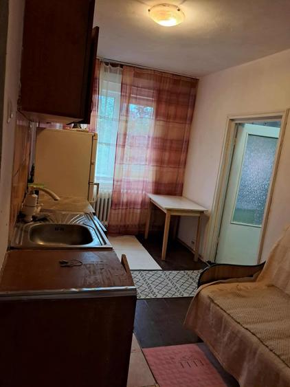 Garsonieră semidecomandată în Podul de Piatră