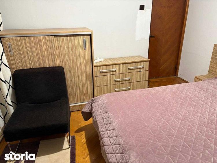 Apartament cu 3 camere în Cosâmbești