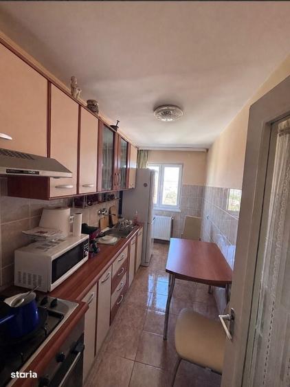 Apartament, luminos si spatios, spre vanzare, in cart. Dambu - 9