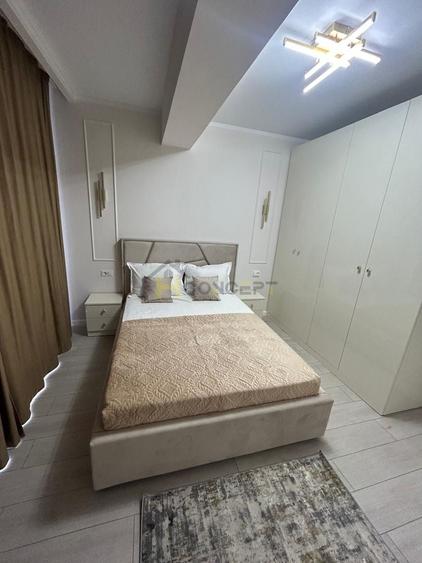 Apartament cu 2 camere semidecomandat, mobilat în Exterior Vest