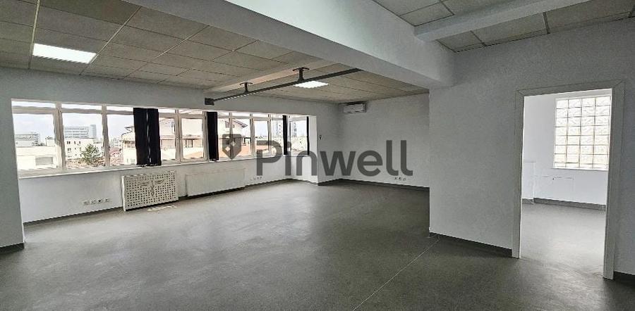 Spațiu comercial, de 236 mp, în Domenii