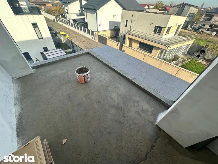 Casă cu 4 camere cu Teren 130 Mp în Central