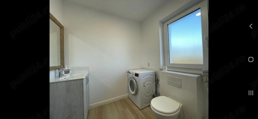 Apartament cu 3 camere decomandat în Borhanci