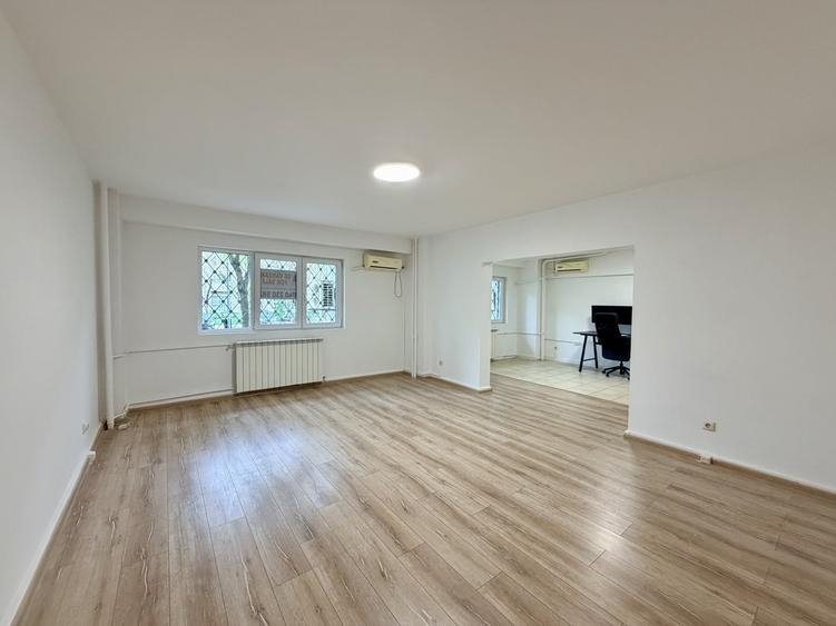 Apartament cu 3 camere decomandat în P-ța Alba Iulia — fotografia 3