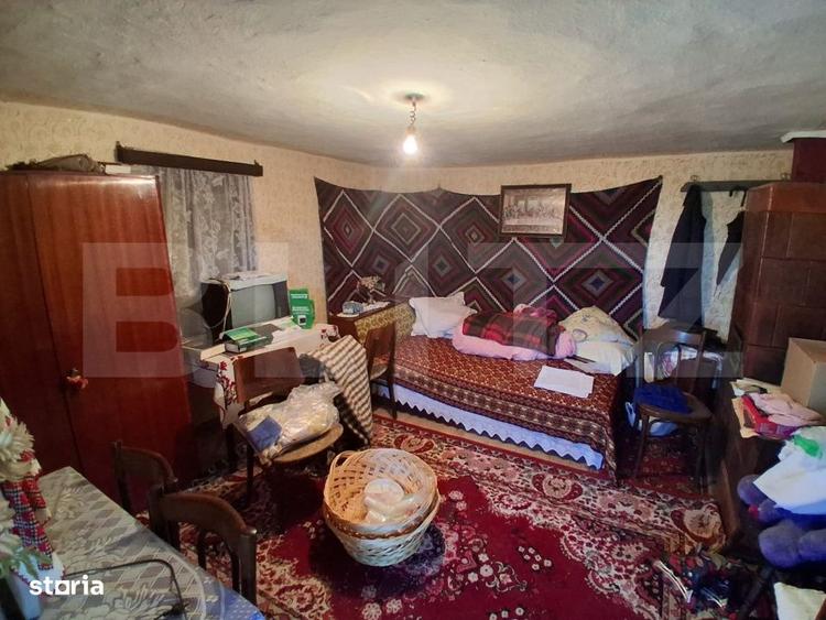 Casă cu 3 camere decomandat în Nistorești