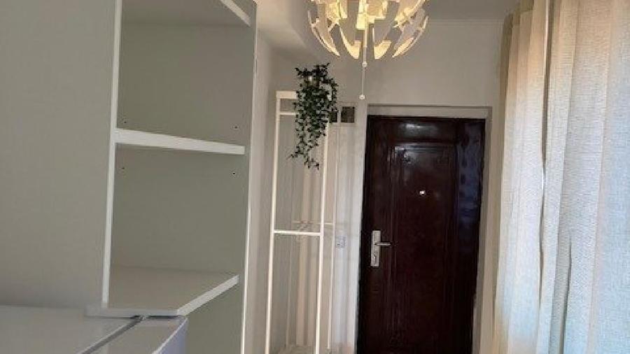 Apartament cu 2 camere semidecomandat în Valea Borcutului