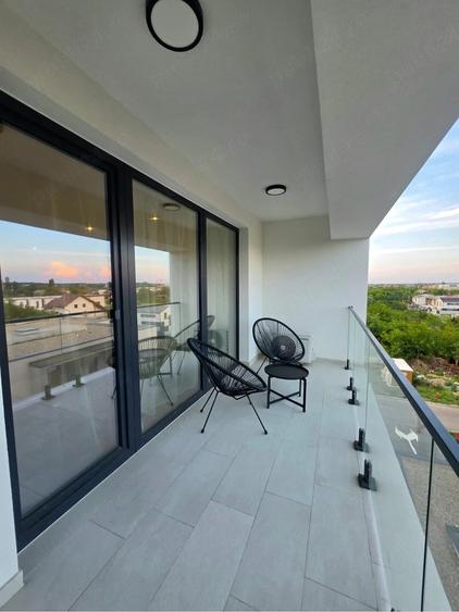 Apartament cu 2 camere semidecomandat în Aradului