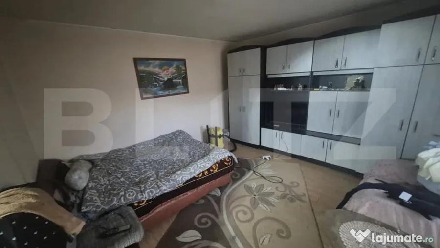 Casă cu 5 camere cu Teren 364 Mp în 14 Mai