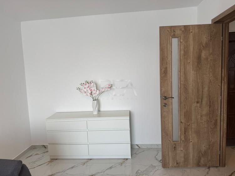 2 camere, 8/8, 51mp, bloc 1980, renovat-Crangasi - 5