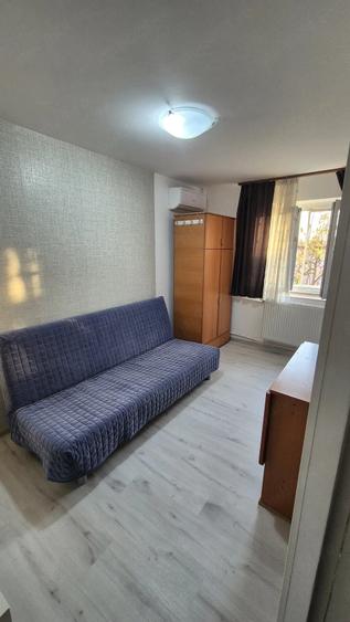 Garsonieră decomandată în Brâncoveanu