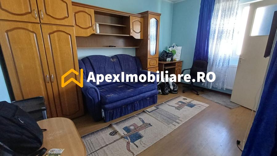 Garsonieră semidecomandată, mobilată în Titan