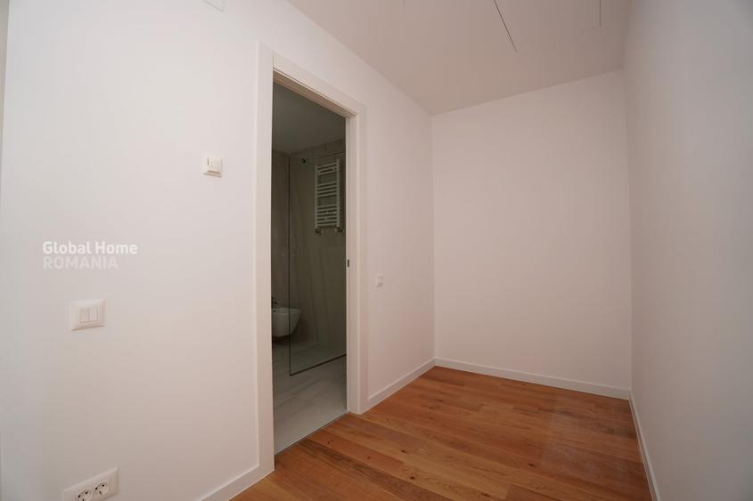 Penthouse cu 4 camere decomandat în Aviației