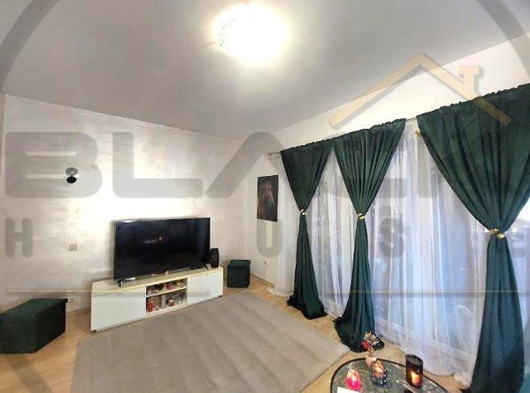 Duplex cu 3 camere cu Canalizare în Gilău