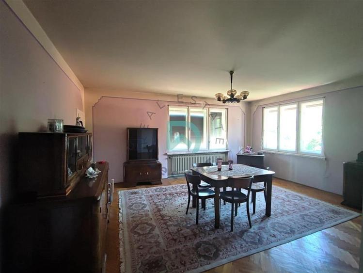Duplex cu 5 camere cu Canalizare în Drumul Poienii