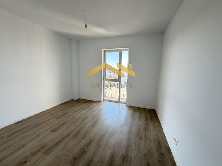 Apartament cu 3 camere decomandat în Aradului