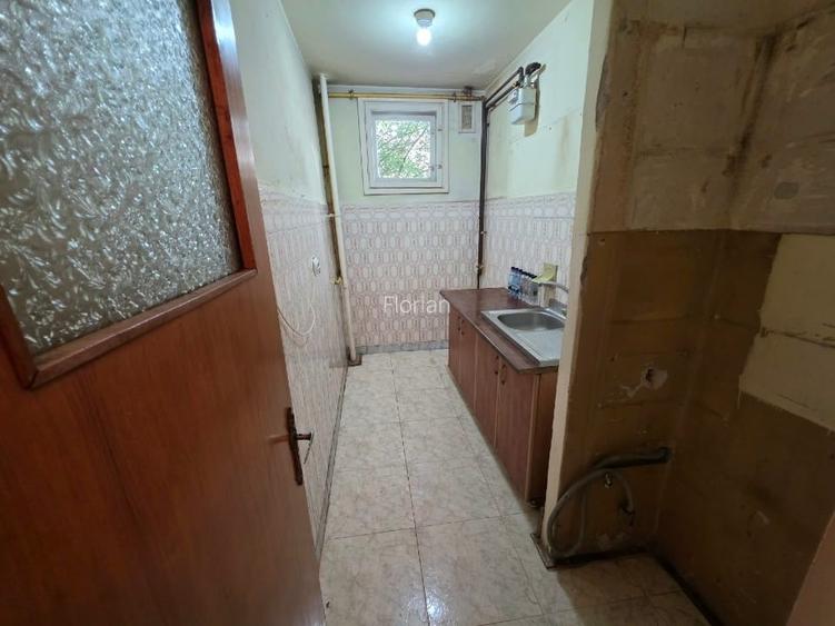 Direct proprietar, vând ap. 4 camere, Dr. Taberei – 3 min de metrou Râul Doamnei