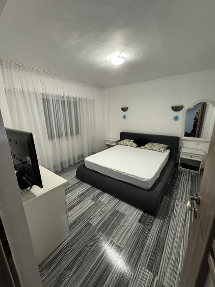 Inchiriez apartament cu 2 camere incepand cu 1 august in zona Tic tac pe termen lung. - 2