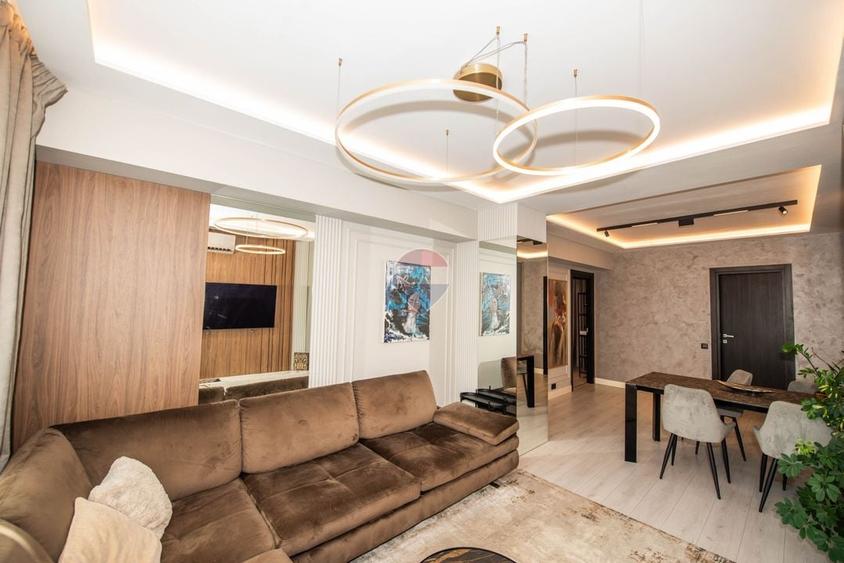 Apartament cu 3 camere decomandat, mobilat în Pipera