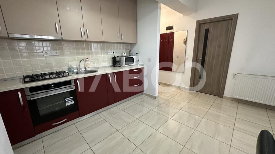 Apartament cu 2 camere decomandat, mobilat în Mihai Viteazul