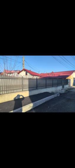 Casă cu 2 camere în Central