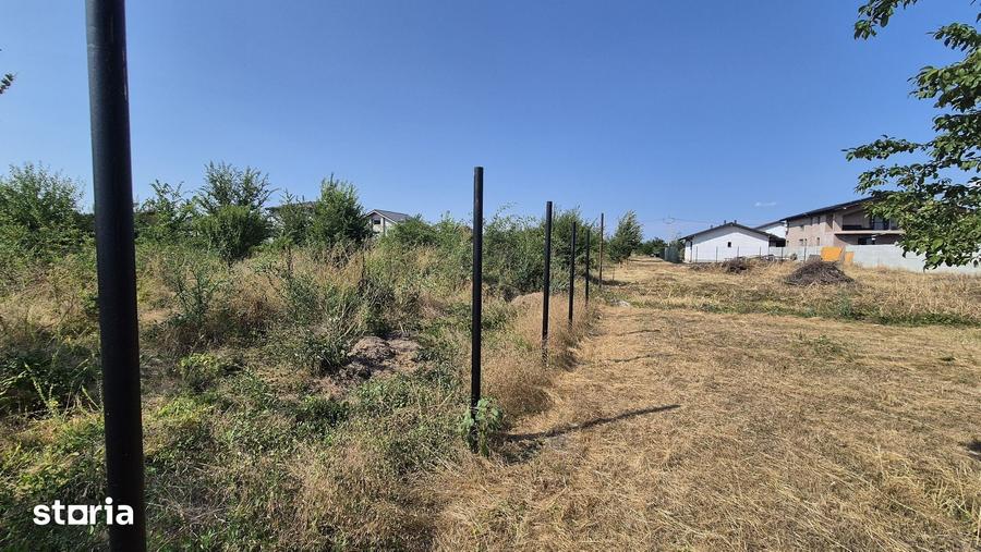 Teren de 800 mp, în Central
