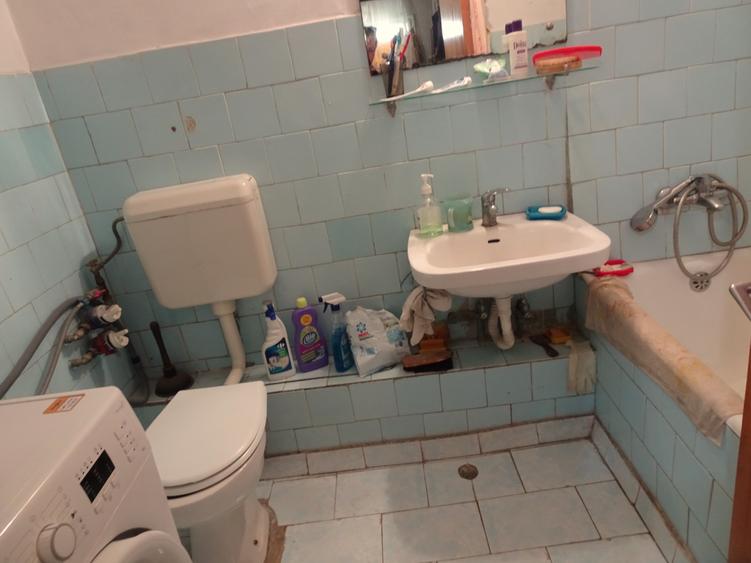 Apartament cu 2 camere decomandat în Tineretului