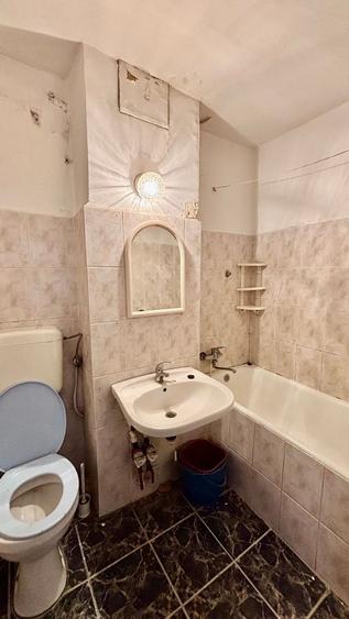 Apartament cu 3 camere în Militari