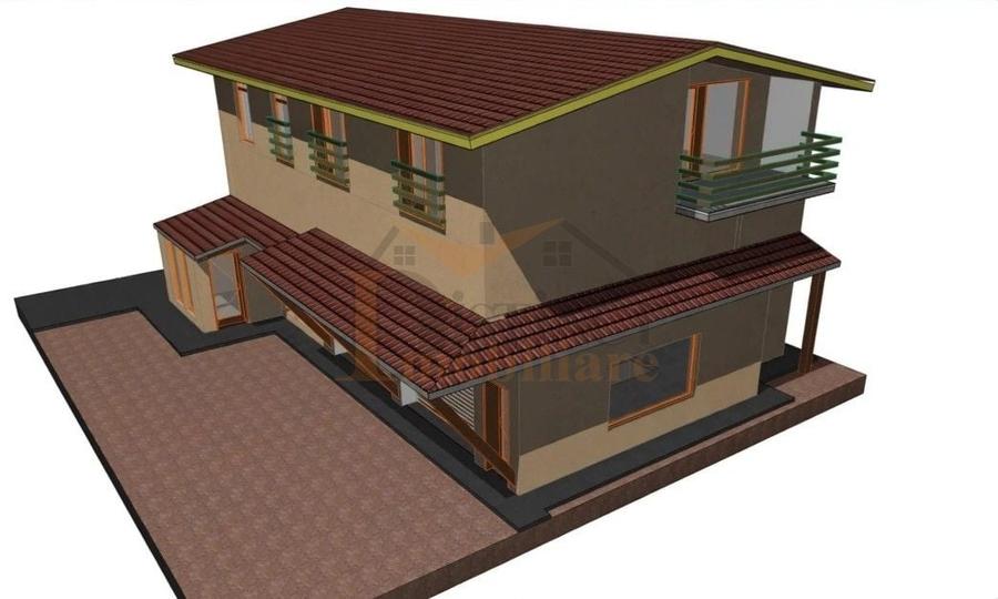 Casă cu 7 camere cu Teren 318 Mp în Central