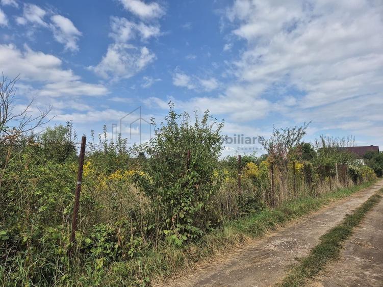 Teren Construcții intravilan de 650 mp, în Sânpetru