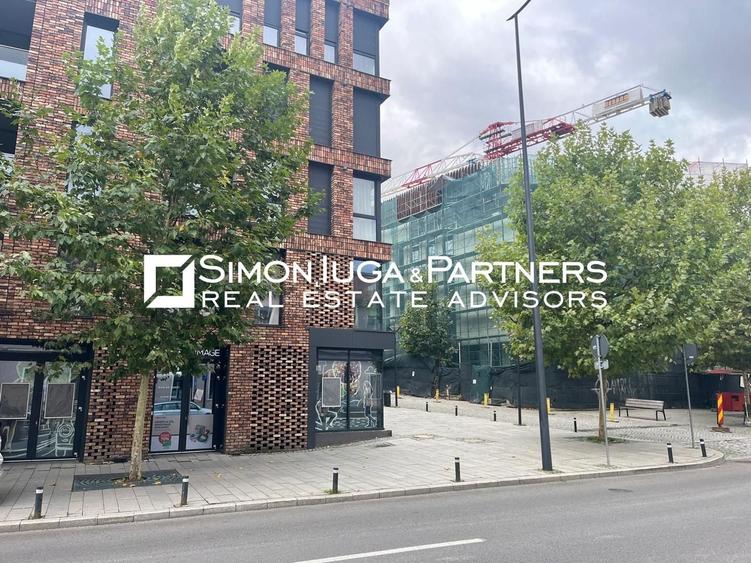 Spațiu comercial, de 460 mp, în Ultracentral